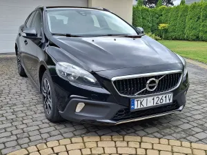 Volvo V40 2018