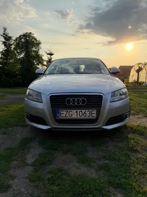 Audi A3 8P (2003-2012) 2.0 TDI DPF Attraction 2009