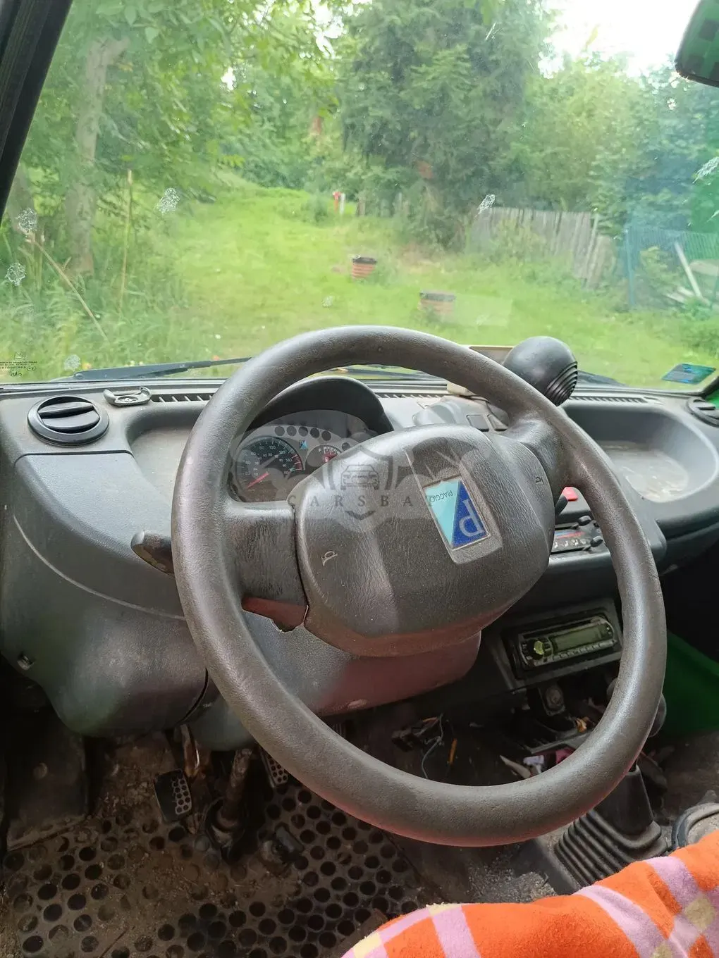 Piaggio porter  nowe opony, abs, wspomaganie kierownicy. uszkodzony silnik 2012