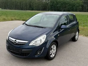 Opel Corsa D (2006-2014) 1.2 16V Cosmo 2012