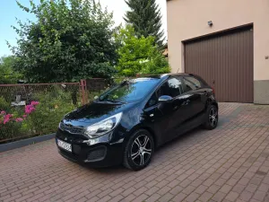 Kia Rio III (2011-) 1.4 Edition 7 2013