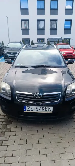 Toyota Avensis II (2003-2009) 2.0 D-4D 2009