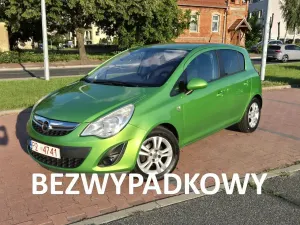 Opel Corsa D (2006-2014) 1.4 16V Color Edition 2011