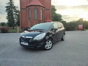 Opel Meriva II (2010-) 1.4 Active 2011