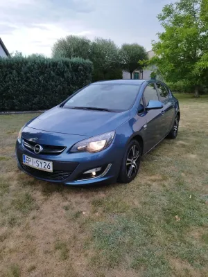 Opel Astra J (2009-2019) 1.4 Turbo 2013