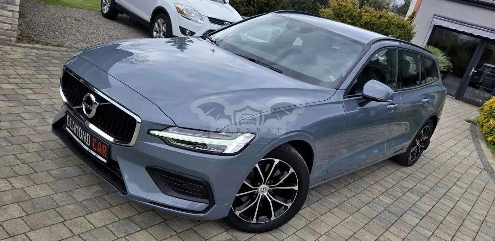 Volvo V60 II (2018- ) B3 B Geartronic Momentum Pro 2022