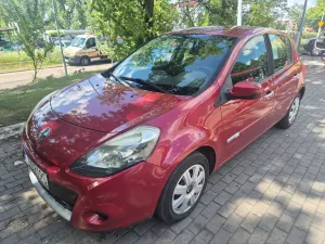 Renault Clio III (2005-2012) 1.2 16V Privilege 2010