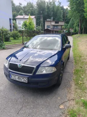 Skoda Octavia II (2004-2013) 1.6 Tour Classic 2011