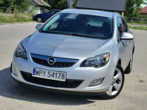 Opel Astra J (2009-2019) 1.4 T Active EU6 2011