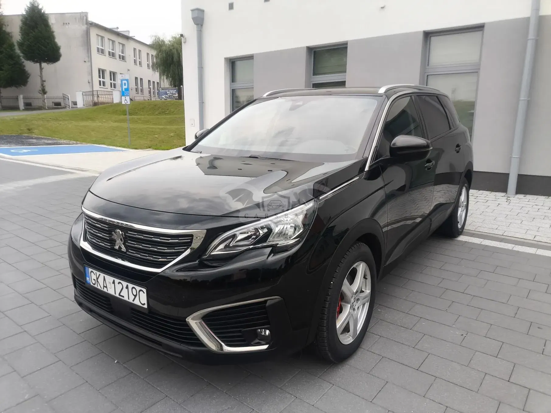 Peugeot 5008 II (2017-) 1.2 PureTech Allure S&S EAT6 2017