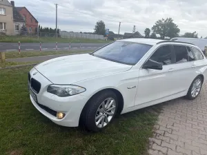 BMW 5 Series F10/F11 (2009-2017) 525d Modern Line 2013