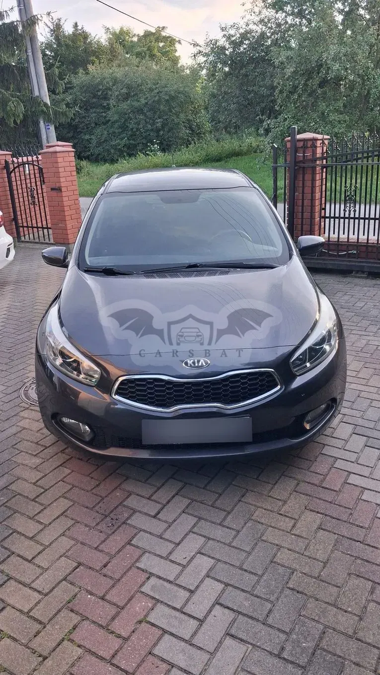 Kia Ceed II (2012-) 1.4 CRDi L 2012