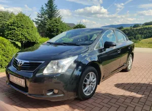 Toyota Avensis III (2009-) 1.8 Luna 2011