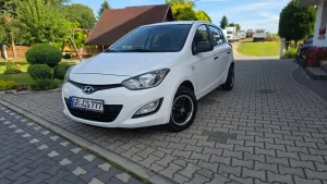 Hyundai i20 I (2008-2014) 1.25 Style 2012