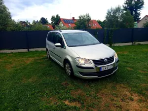 Volkswagen Touran I (2003-2010) 1.9 TDI DPF Blue Motion Conceptline 2009
