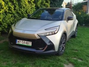 Toyota C-HR 1.8 Hybrid Executive 2025