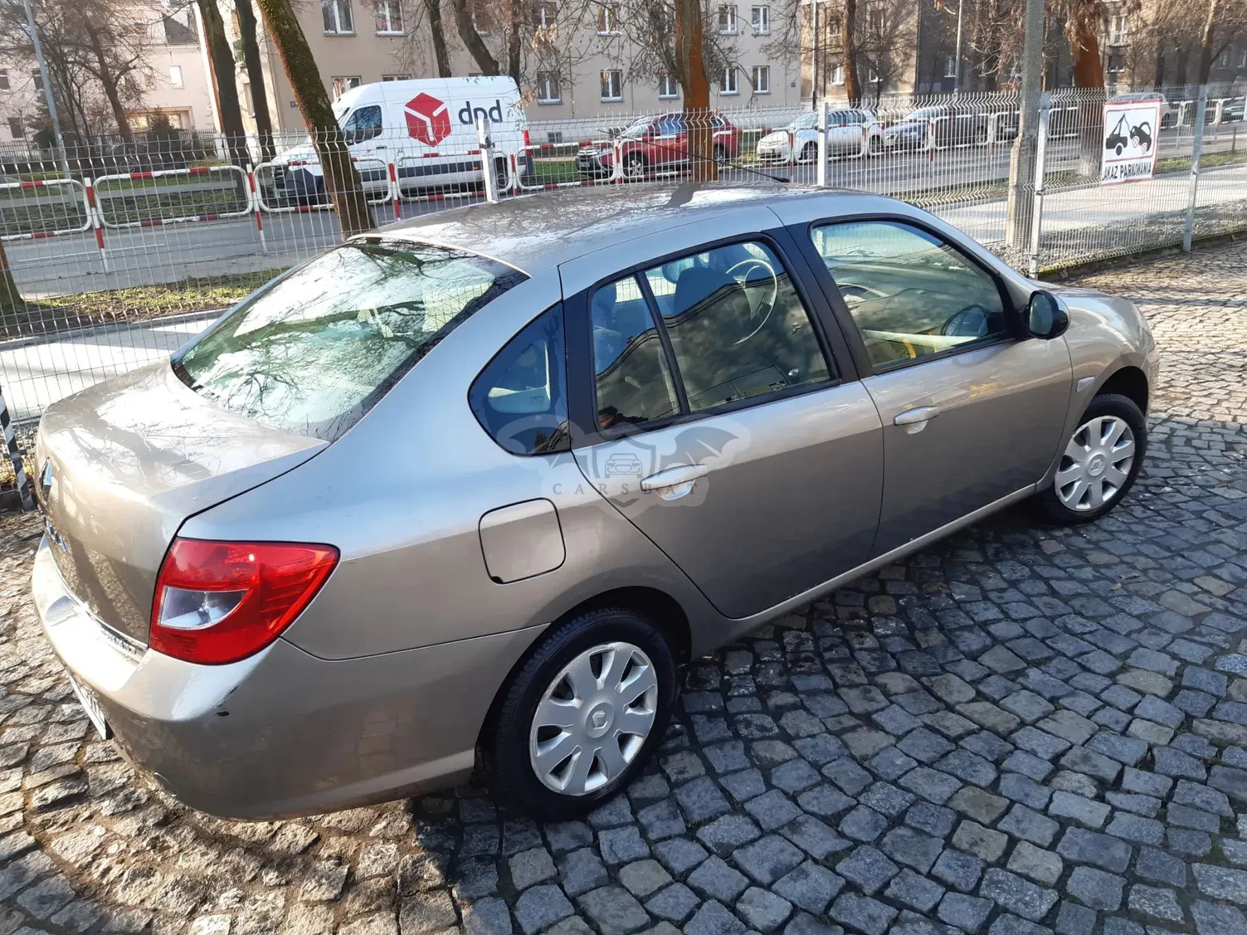 Renault Thalia 2012