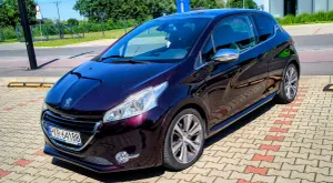 Peugeot 208 I (2012-2019) 1.6 e-HDi Allure STT 2013