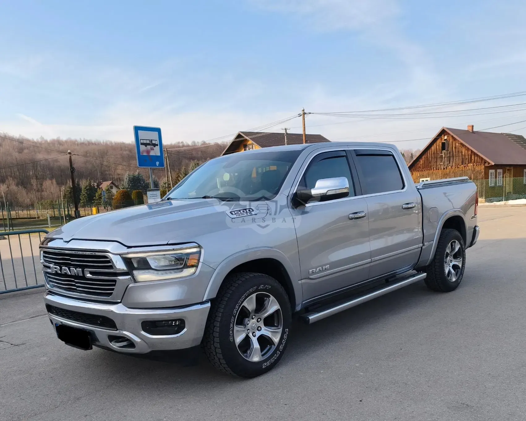 RAM 1500 5.7 Crew Cab Shortbed Laramie Chrome 2019