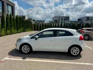 Kia Rio III (2011-) 1.4 crdi M 2014