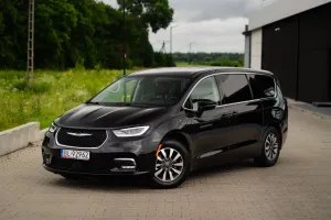 Chrysler Pacifica 2023