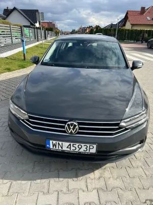 Volkswagen Passat B8 (2014-2023) 1.5 TSI EVO Business DSG 2021
