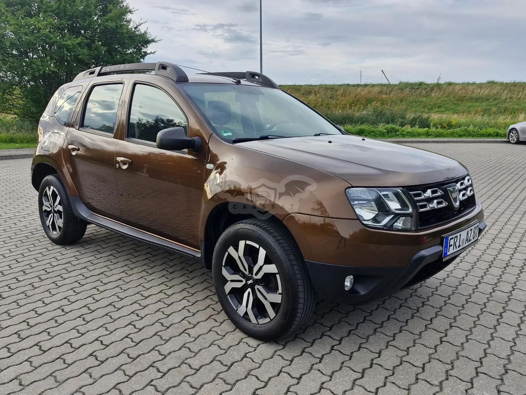 Dacia Duster I (2009-2017) 1.6 16V 4x2 Destination 2014