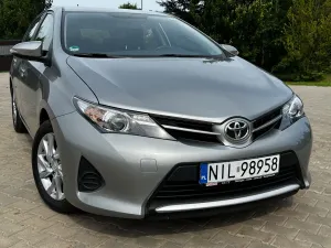Toyota Auris II (2012-) 1.33 VVT-i Life Comfort 2014