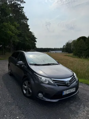 Toyota Avensis III (2009-) 2.0 D-4D Premium 2014