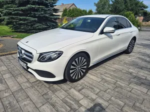 Mercedes-Benz E W213 (2016-2023) 200 d 9G-TRONIC 2017