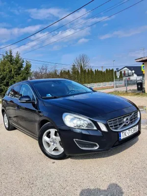 Volvo V60 I (2011-2018) D2 Momentum 2012