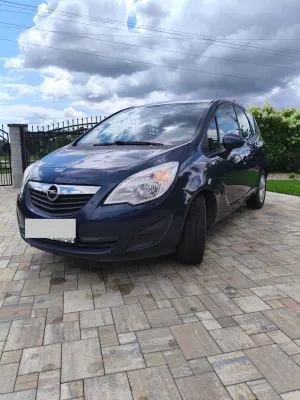 Opel Meriva II (2010-) 1.4 Cosmo 2010