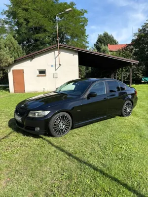 BMW 3 Series E90/E91/E92/E93 (2005-2012) 320d 2010