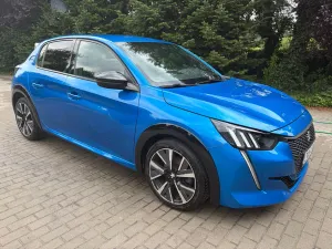 Peugeot 208 II (2019-) PureTech 100 EAT8 GT Pack 2020