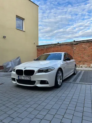 BMW 5 Series F10/F11 (2009-2017) 525d 2011