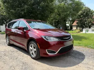 Chrysler Pacifica 2017