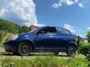Toyota Yaris I (1999-2005) 1.0 Pak1 2000
