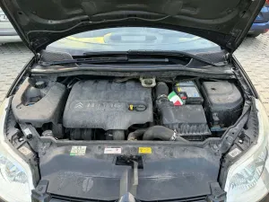 Citroën C4 I (2004-2010) ver-2-0-hdi-exclusive 2007