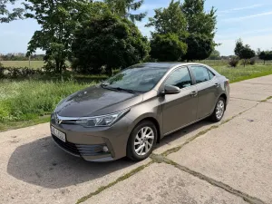 Toyota Corolla Seria E16 (2012-2019) 1.6 Comfort 2017
