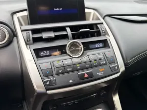 Lexus NX I (2014-2021) 200t Elite AWD 2017