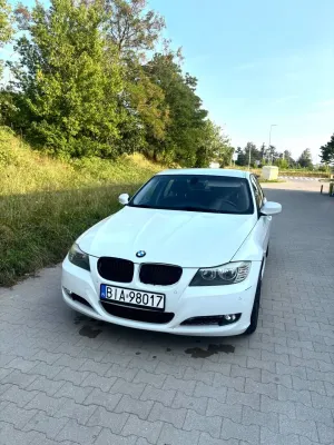 BMW 3 Series E90/E91/E92/E93 (2005-2012) 2010