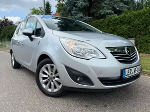 Opel Meriva II (2010-) 1.4 Ecoflex 150 Jahre 2013