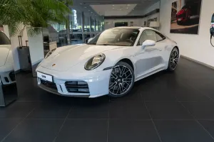 Porsche 911 992 (2019-) Carrera 4S 2026