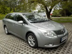 Toyota Avensis III (2009-) 2.0 D-4D Platinium 2009