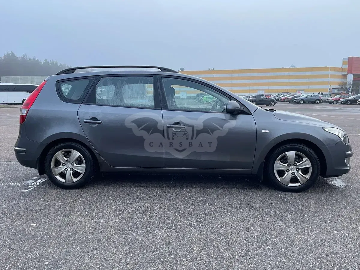 Hyundai i30 I (2007-2012) 1.6 CRDi Comfort 2009