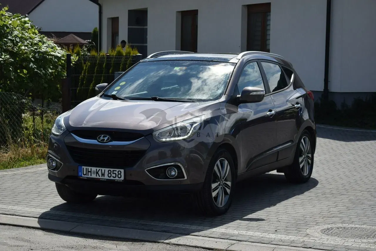 Hyundai ix35 2.0 CRDi 4WD Fifa World Cup Gold Edition 2014