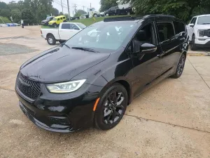 Chrysler Pacifica 2022