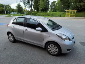 Toyota Yaris II (2005-2011) 1.33 VVT-i Edition 2010