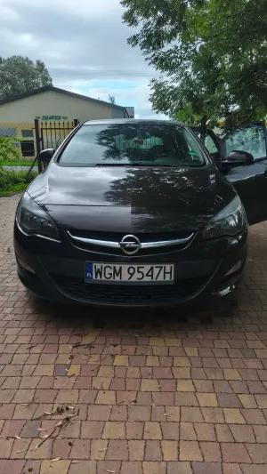 Opel Astra J (2009-2019) 1.4 T Sport 2013