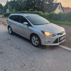 Ford Focus Mk3 (2010-2018) 1.6 TDCi Titanium 2012